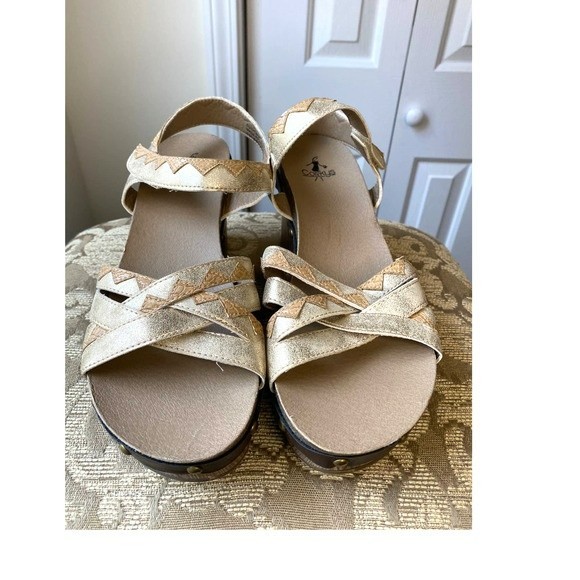 Corkys Shoes Corkys Platform Wedge Sandal Metallic Gold Size 1